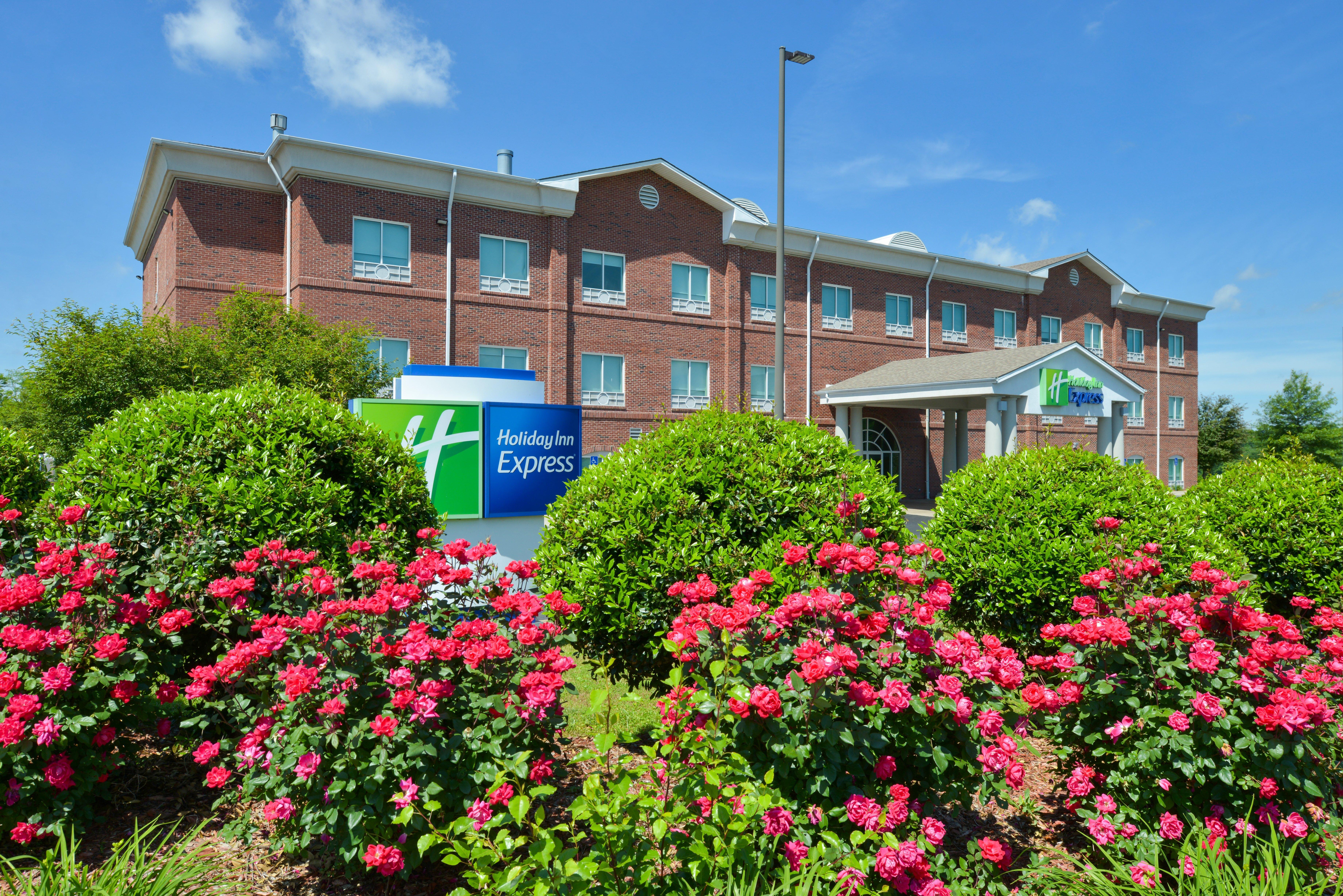 Holiday Inn Express Campbellsville By Ihg Exterior foto
